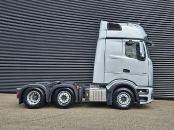 Mercedes-Benz ACTROS 2548 6X2/4 / PTO / GIGASPACE